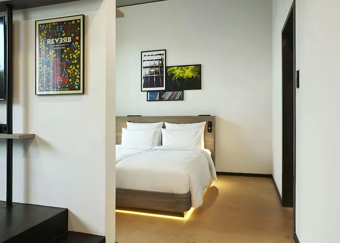 Reverb By Hard Rock Hotel 4*